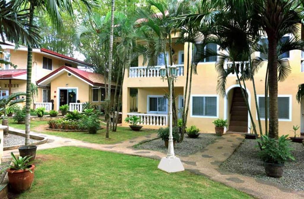 Sun Apartelle Panglao Esterno foto