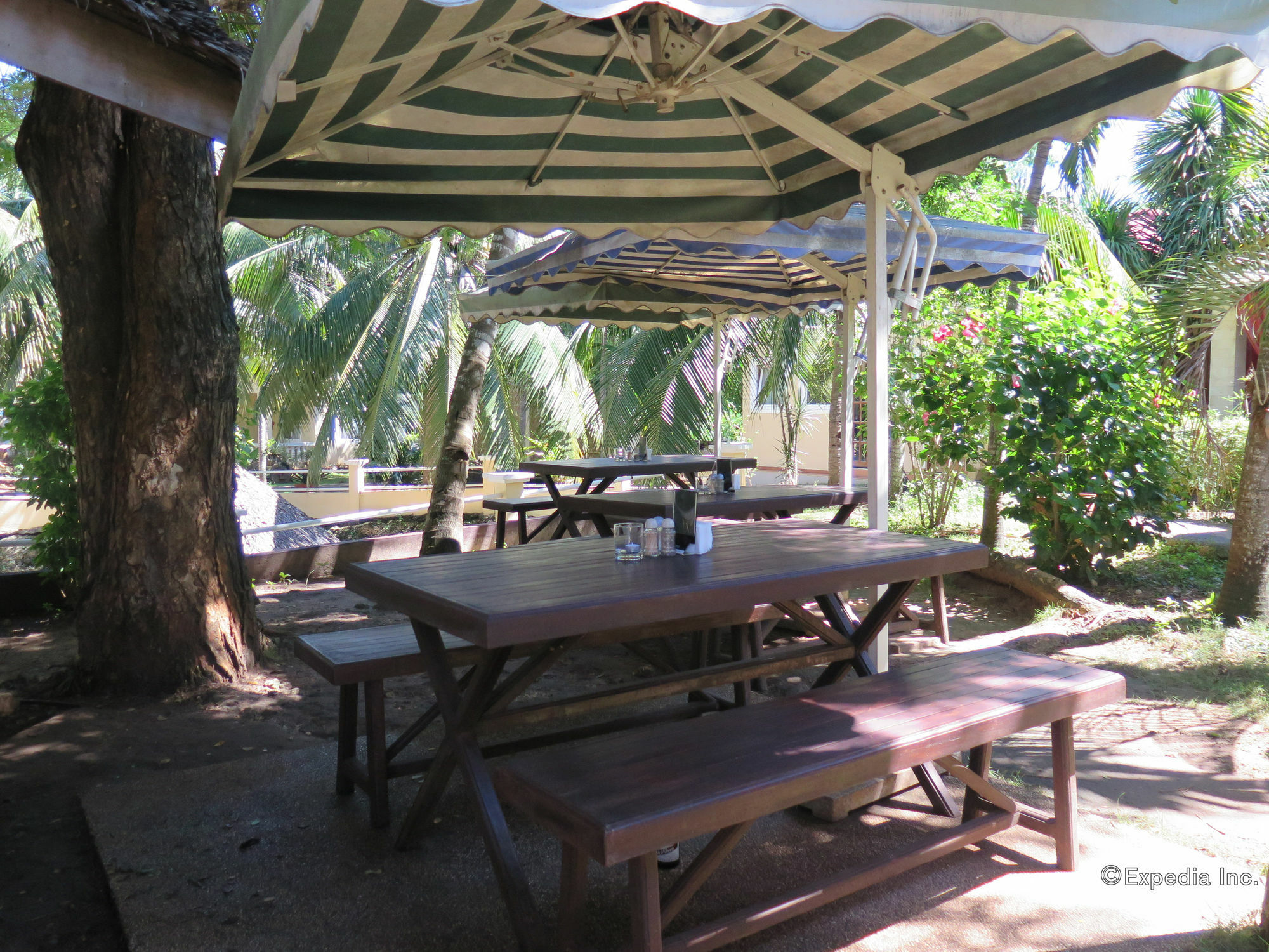 Sun Apartelle Panglao Esterno foto